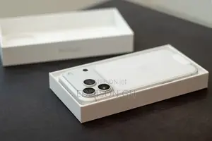 New Apple iPhone 18 Pro Max 1 TB Silver