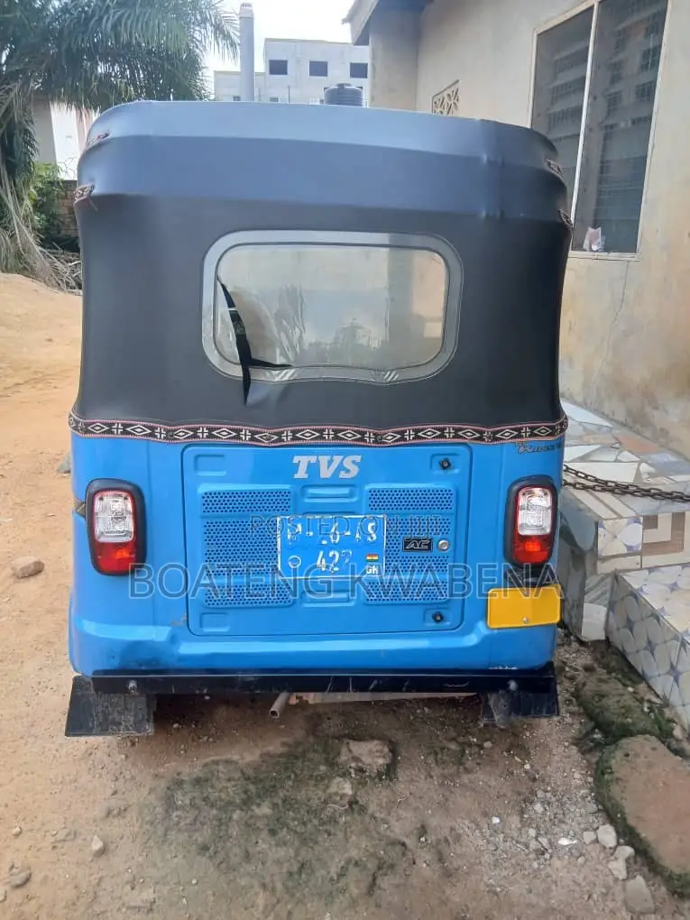 TVS Apache 180 RTR 2026 Blue