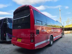 Bus 2014 Red