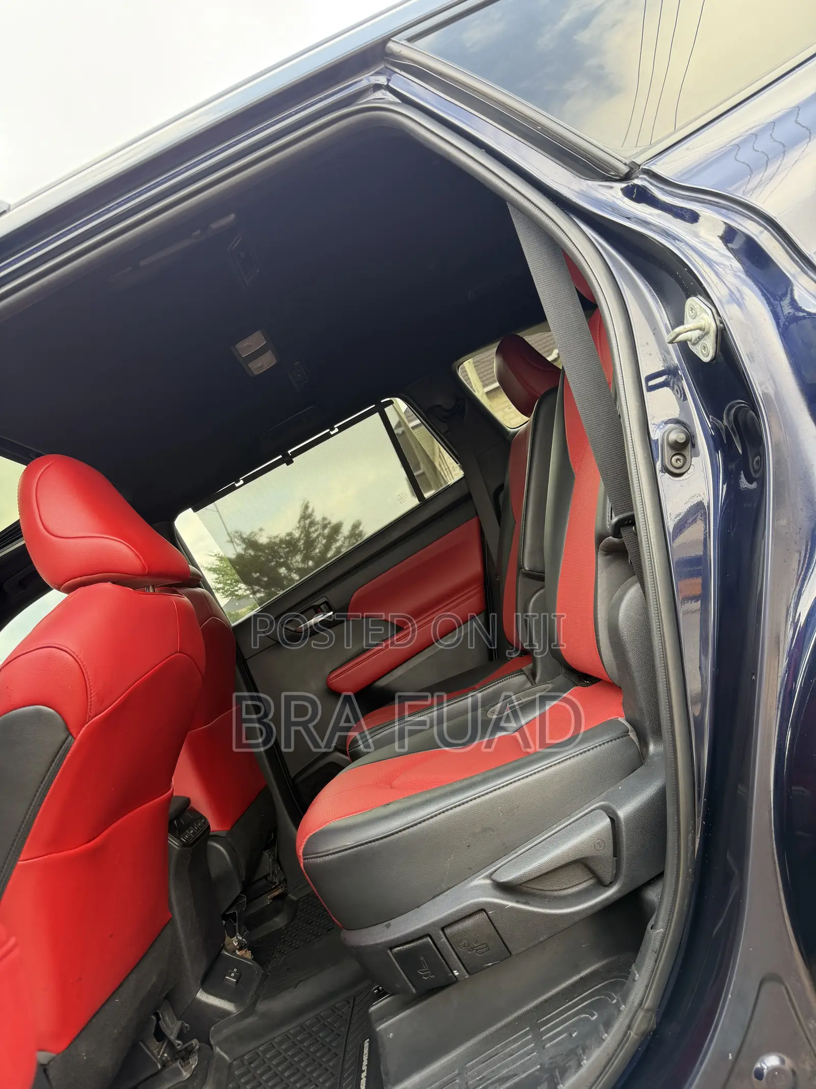 Toyota Highlander XSE 2022 Blue