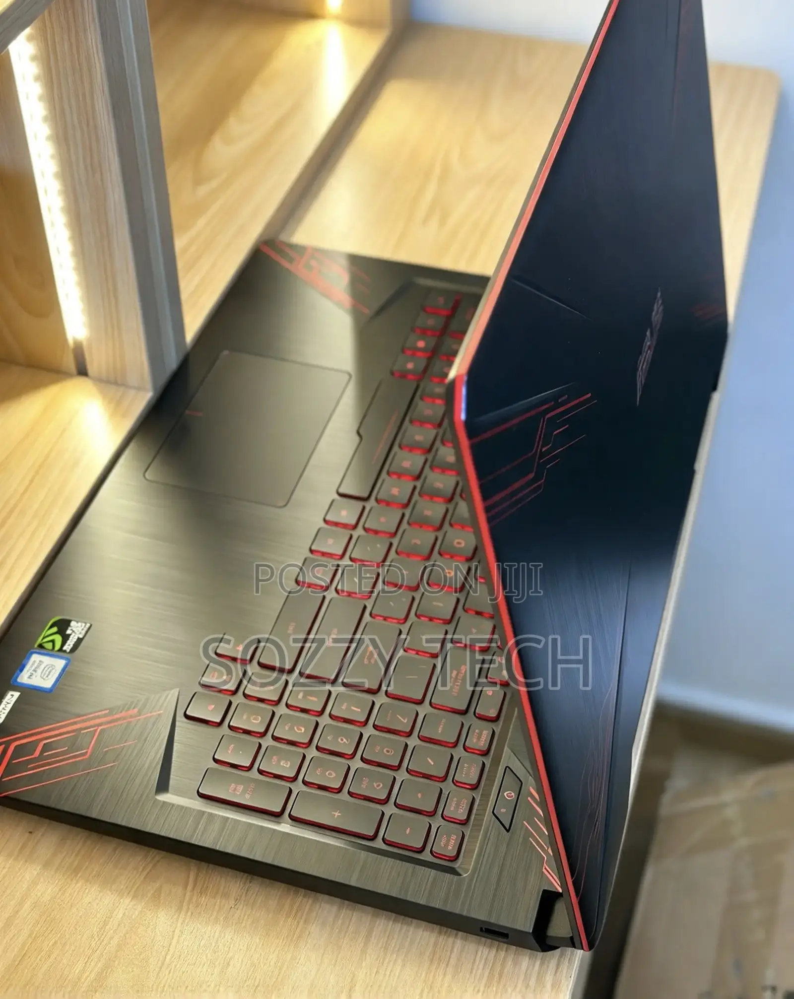 Laptop Asus TUF Gaming FX504 16GB Intel Core i5 SSD 512GB