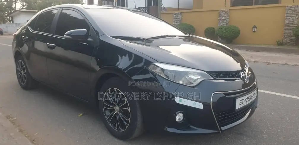 Toyota Corolla SE (1.8L 4cyl 6M) 2019 Blue