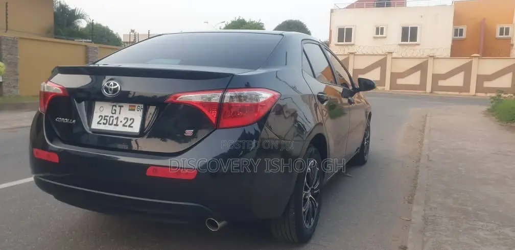 Toyota Corolla SE (1.8L 4cyl 6M) 2019 Blue