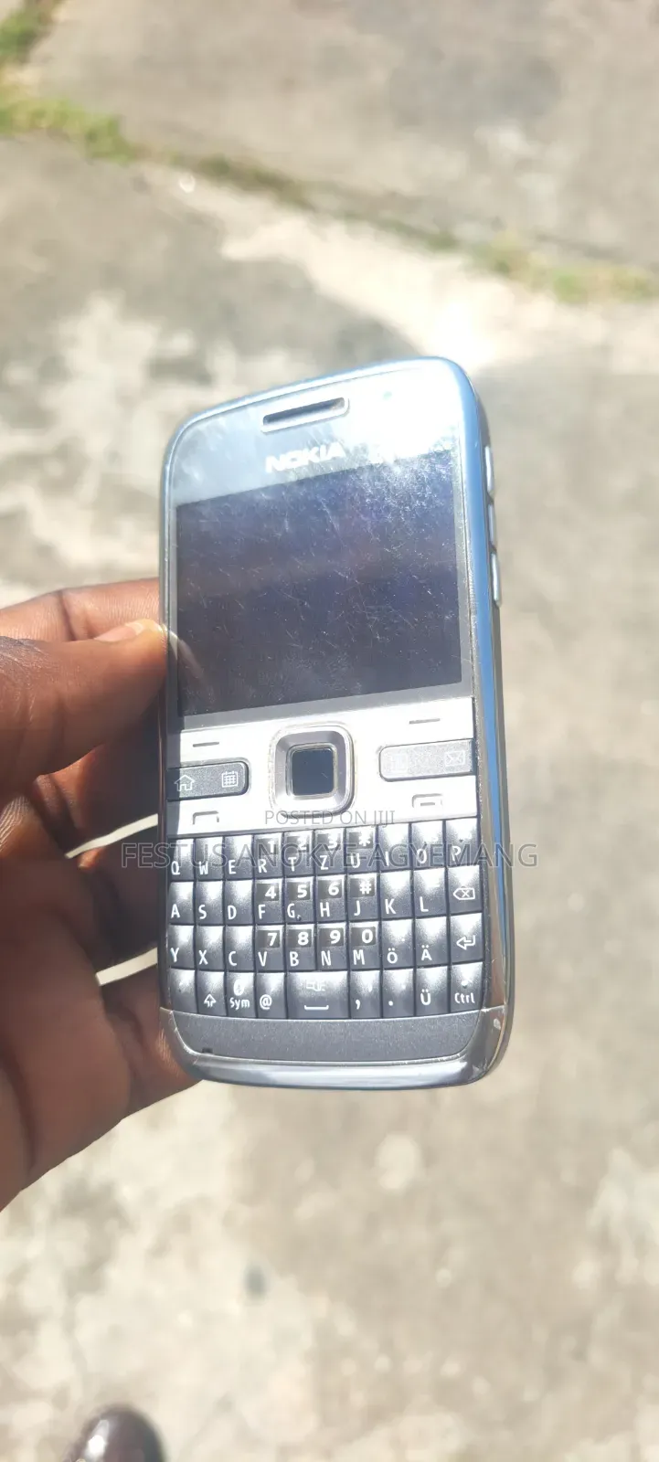 Nokia E72 Gray
