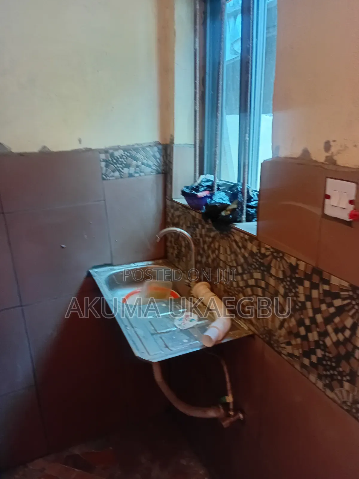 1bdrm Apartment in Near Assemblies Of, Parakuo Estate for rent