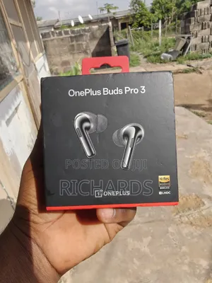 OnePlus Buds Pro 3