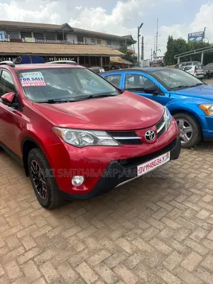 Toyota RAV4 XLE AWD (2.5L 4cyl 6A) 2016 Red