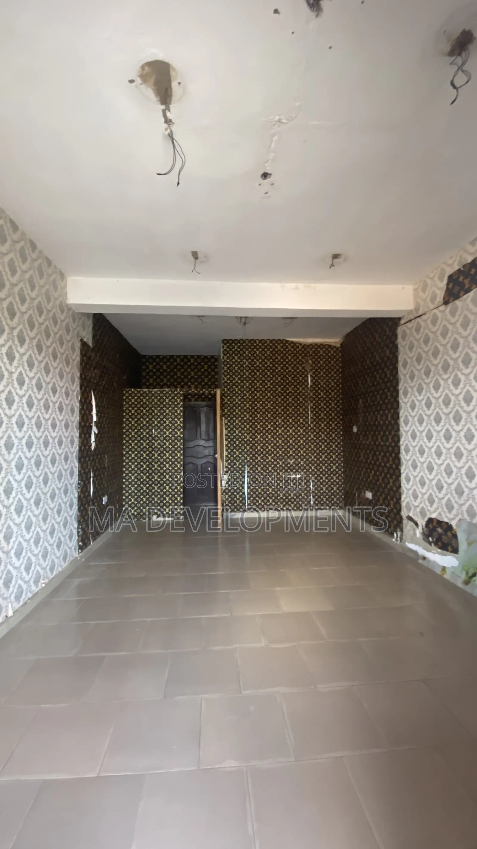 Shop for Rent at Tabora Lapaz by the Tarred Road