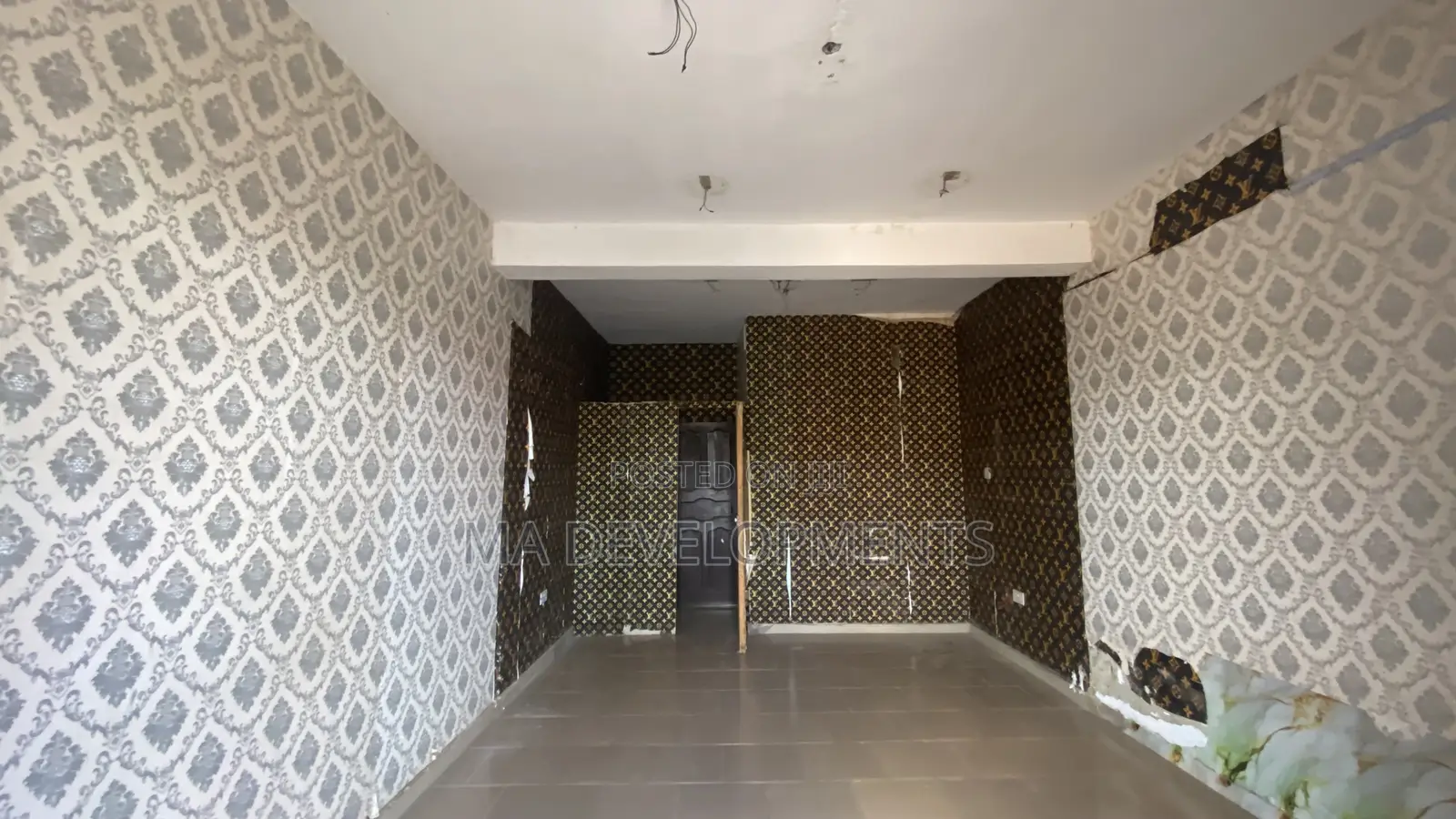 Shop for Rent at Tabora Lapaz by the Tarred Road