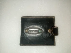 David Jones Men's Genuine Leather Wallet (Black)