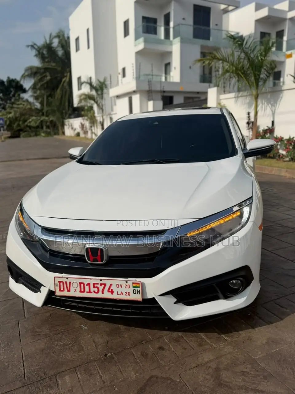 Honda Civic Touring 4dr Sedan (1.5L 4cyl) 2017 White