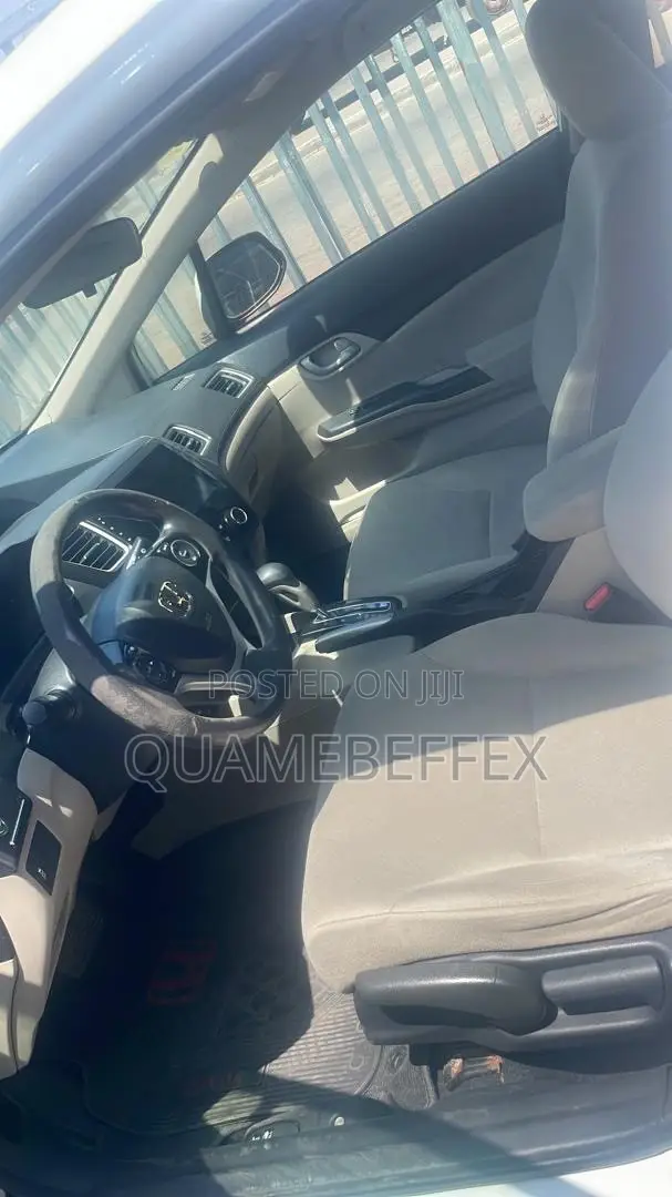 Honda Civic EX 2dr Coupe (1.8L 4cyl 5M) 2015 White
