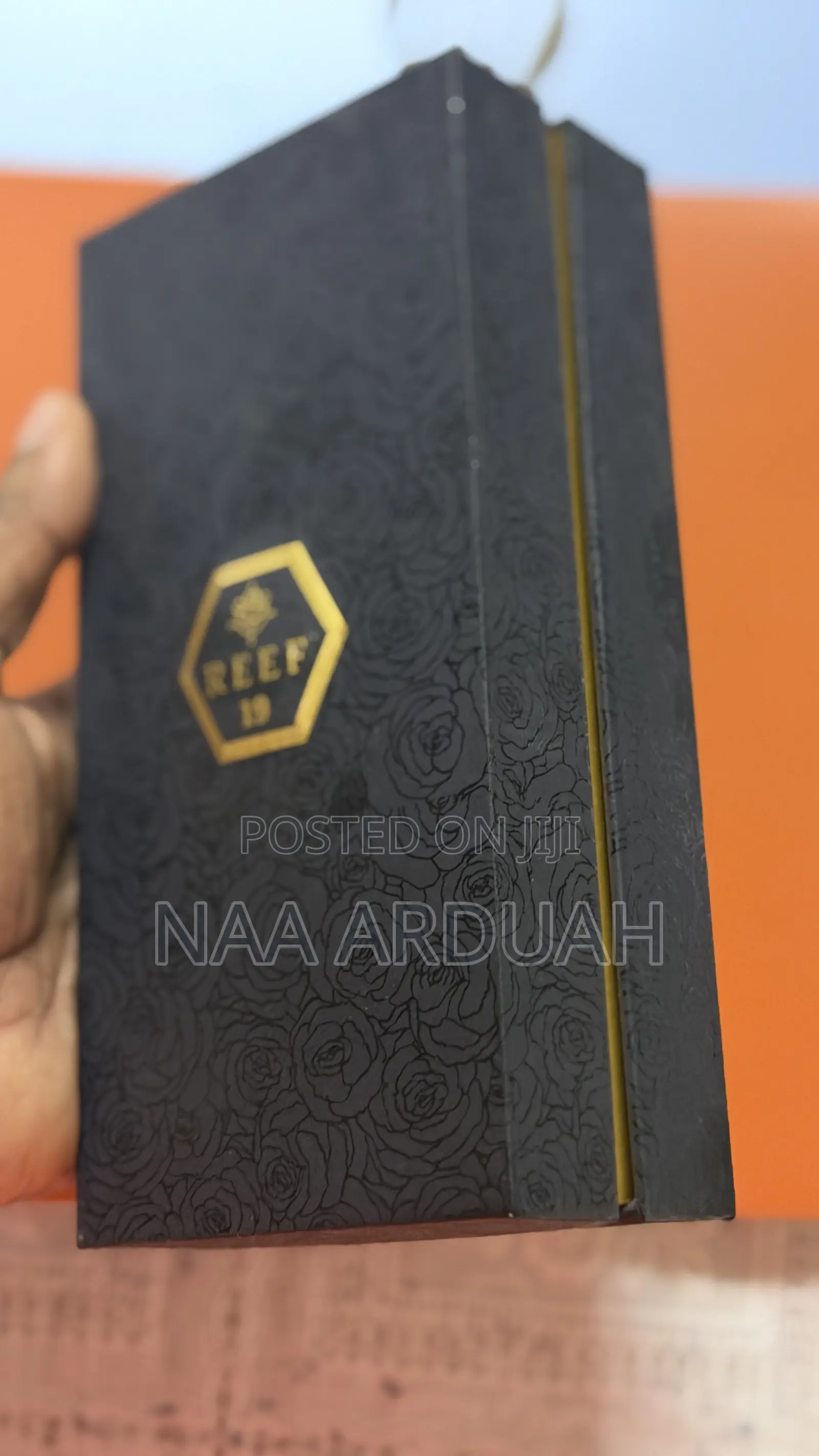 19 Parf Perfumes