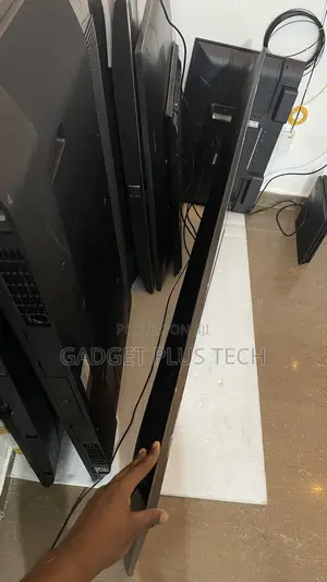 2024/25 65” Samsung Crystal 4K UHD Smart TV ( Very Fresh)