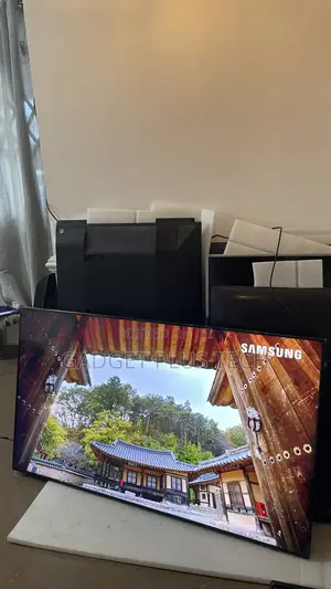2024/25 65” Samsung Crystal 4K UHD Smart TV ( Very Fresh)
