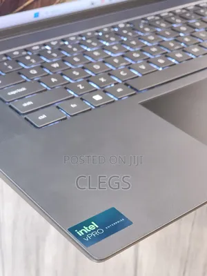 New Laptop Dell Precision 5690 64GB Intel Core Ultra 9 SSD 2T