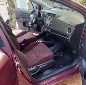 Toyota Vitz 2012 Brown