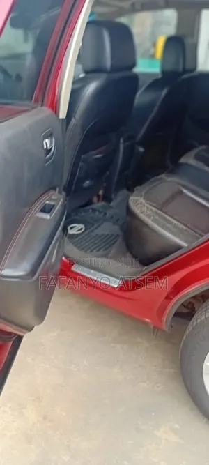 Nissan Rogue 2013 Red