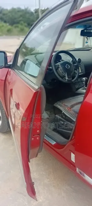 Nissan Rogue 2013 Red