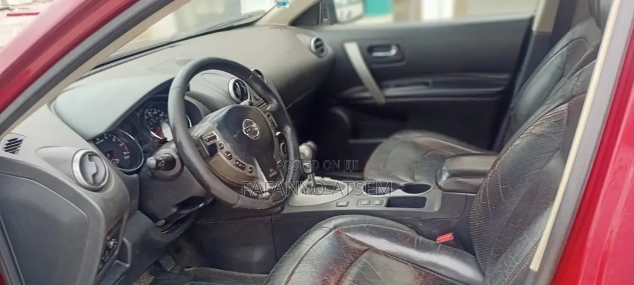 Nissan Rogue 2013 Red