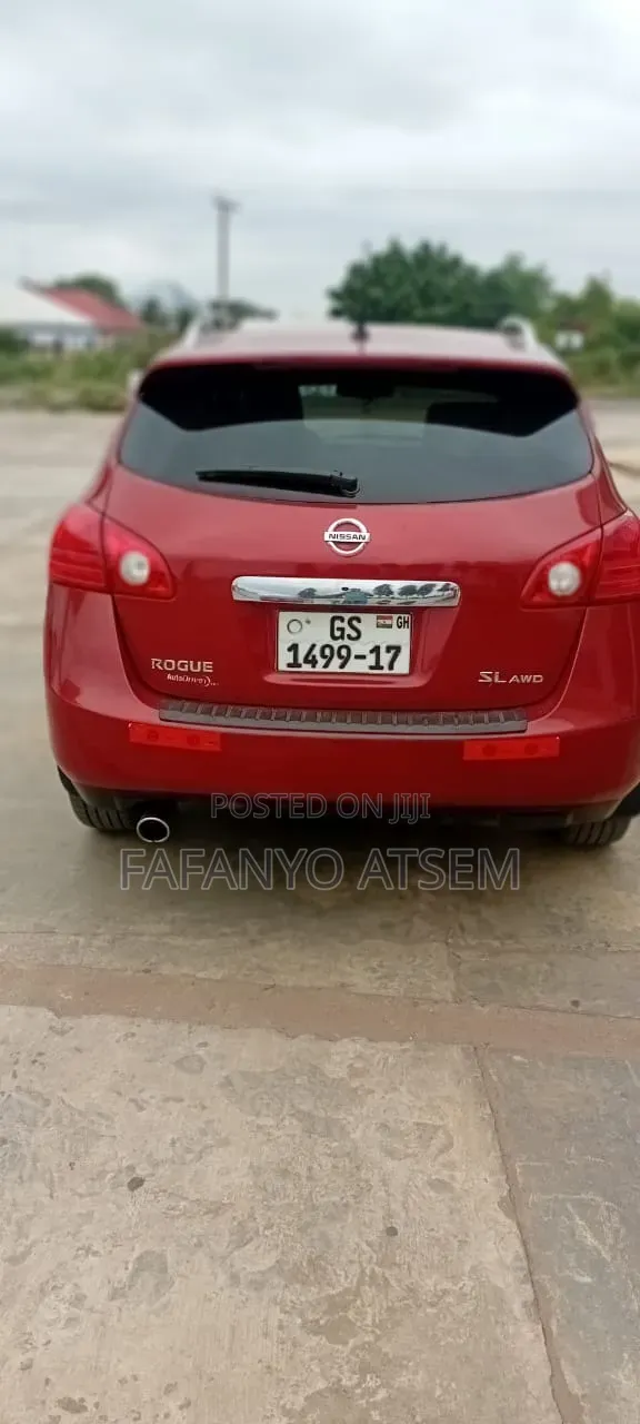 Nissan Rogue 2013 Red