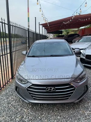 Hyundai Elantra Sport Sedan FWD (1.6L 4cyl 6M) 2017 Gray