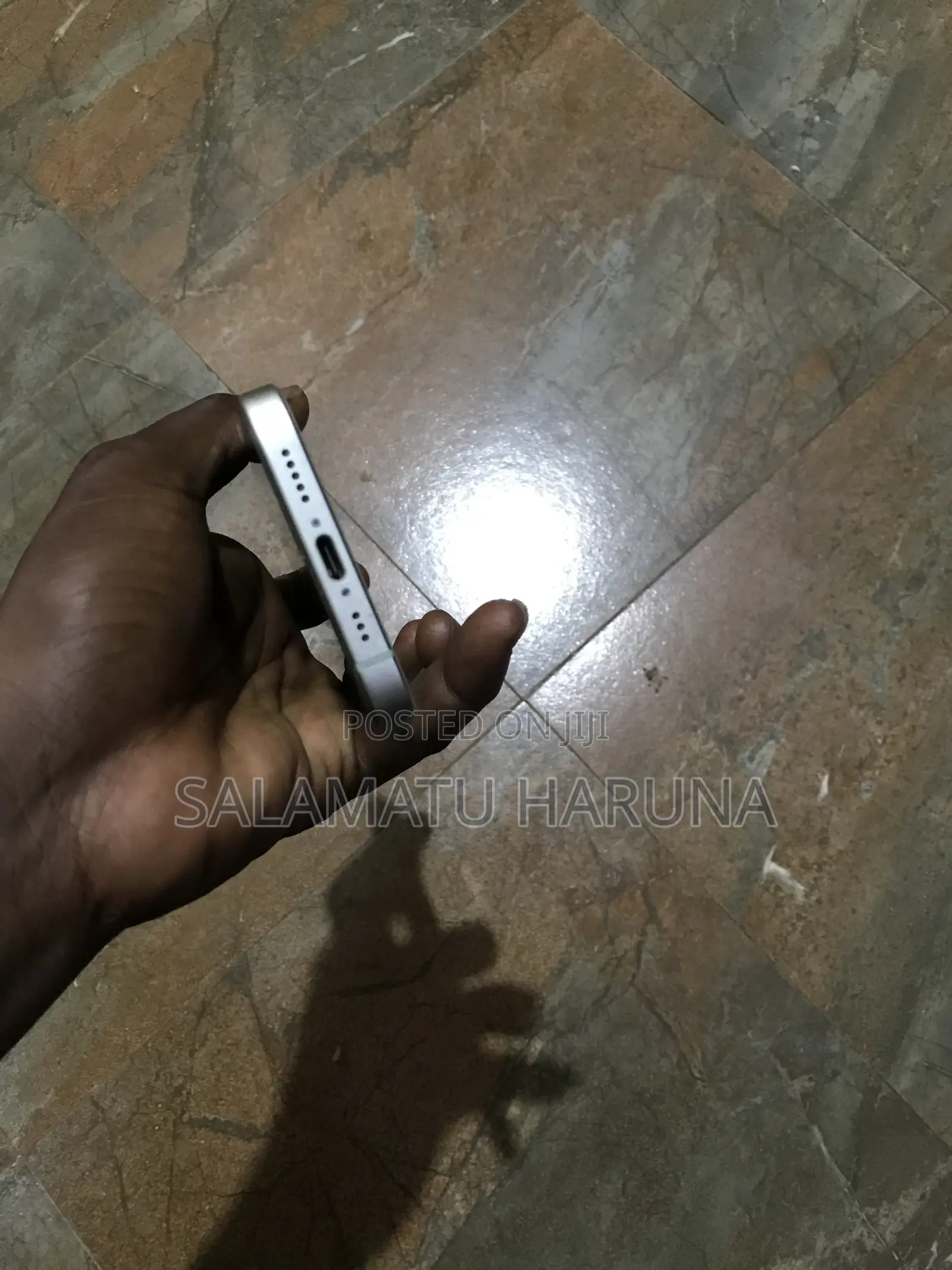Apple iPhone 15 256 GB Green