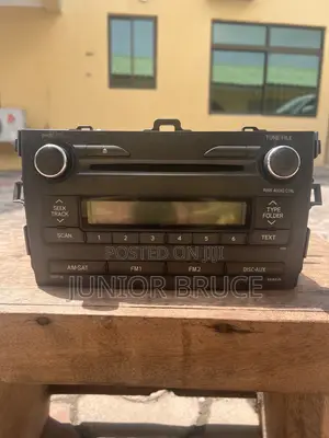 Original Toyota Corolla Radio CD Player – Part No. 86120-02e60 | Accra