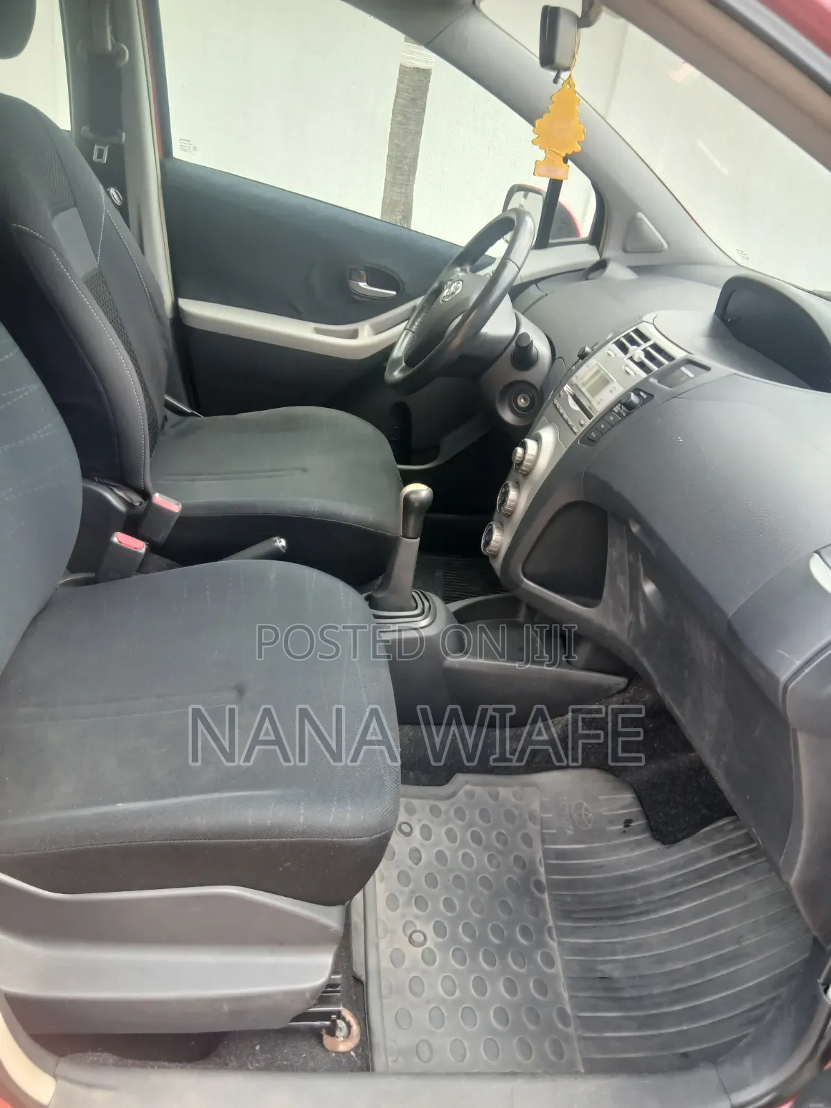 Toyota Yaris 2008 Red