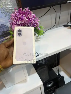 New Apple iPhone 17 256 GB Purple