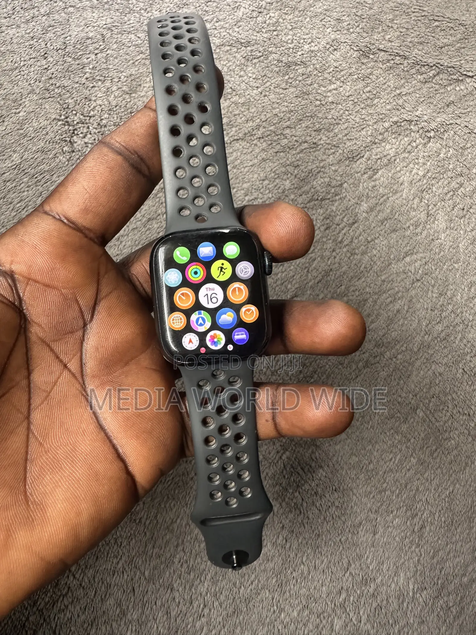 Apple Watch Series 7