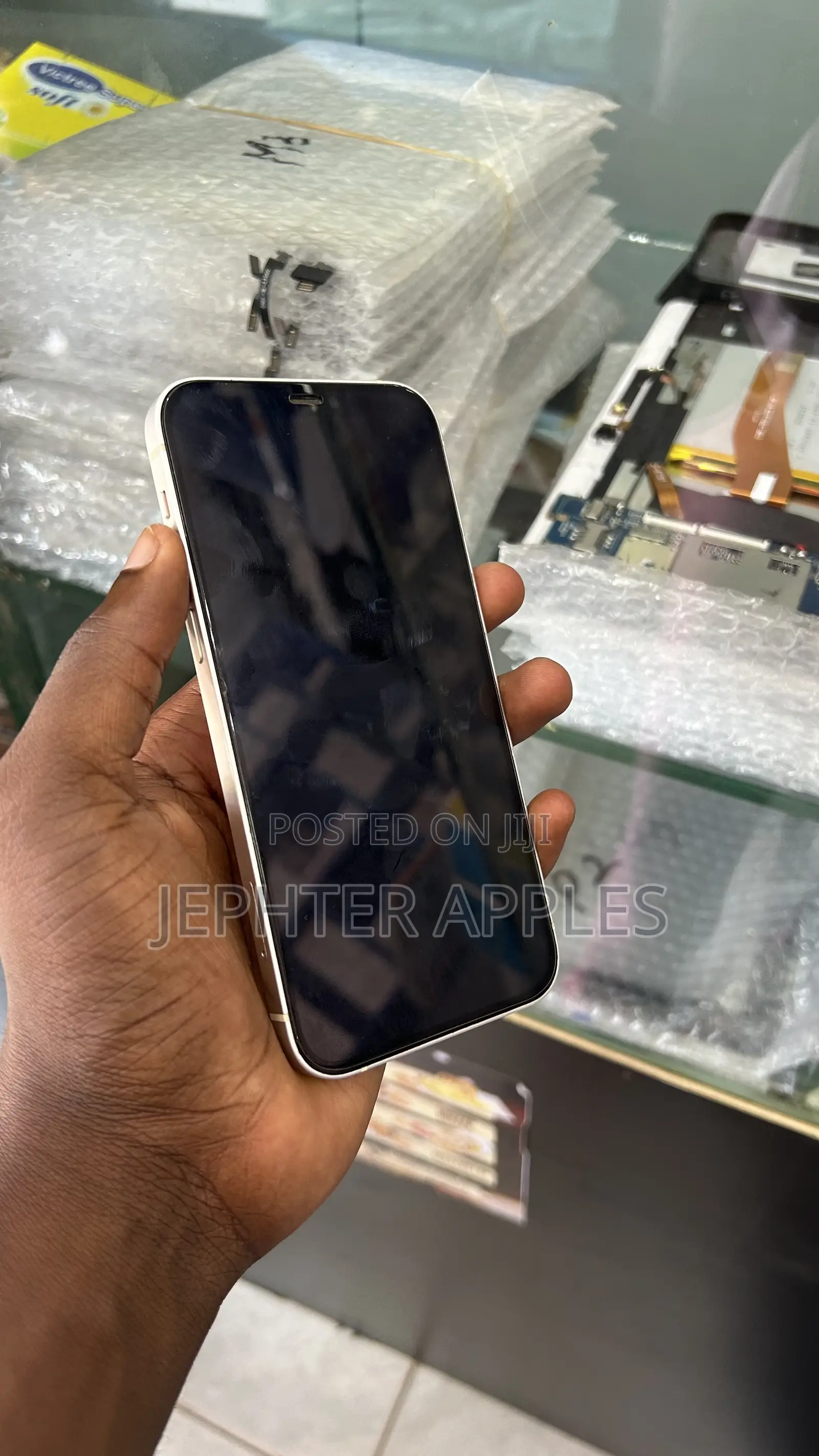 Apple iPhone 12 128 GB White