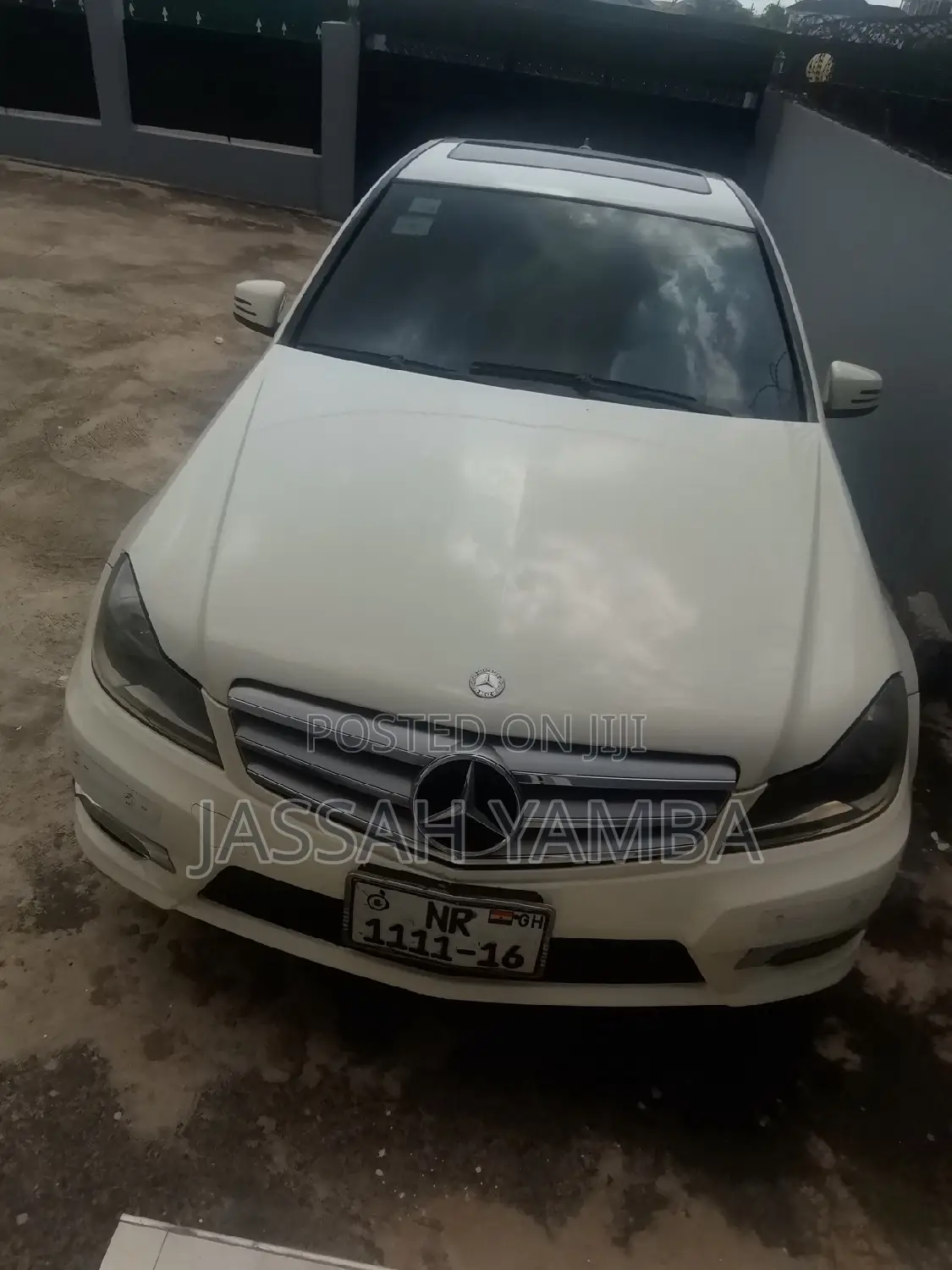 Mercedes-Benz C300 Luxury 4Matic Sedan AWD (3.0L 6cyl 7A) 2011 White