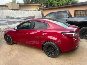 Toyota Yaris iA 1.5 FWD 2016 Red