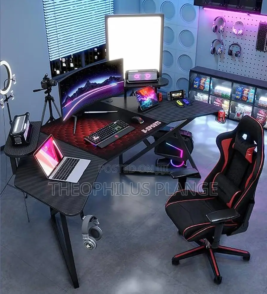 1.6m Gaming / Studio Desk or Workstation