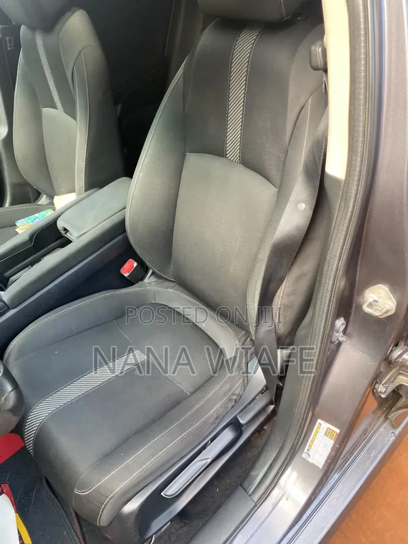 Honda Civic EX-L Sedan 2019 Gray