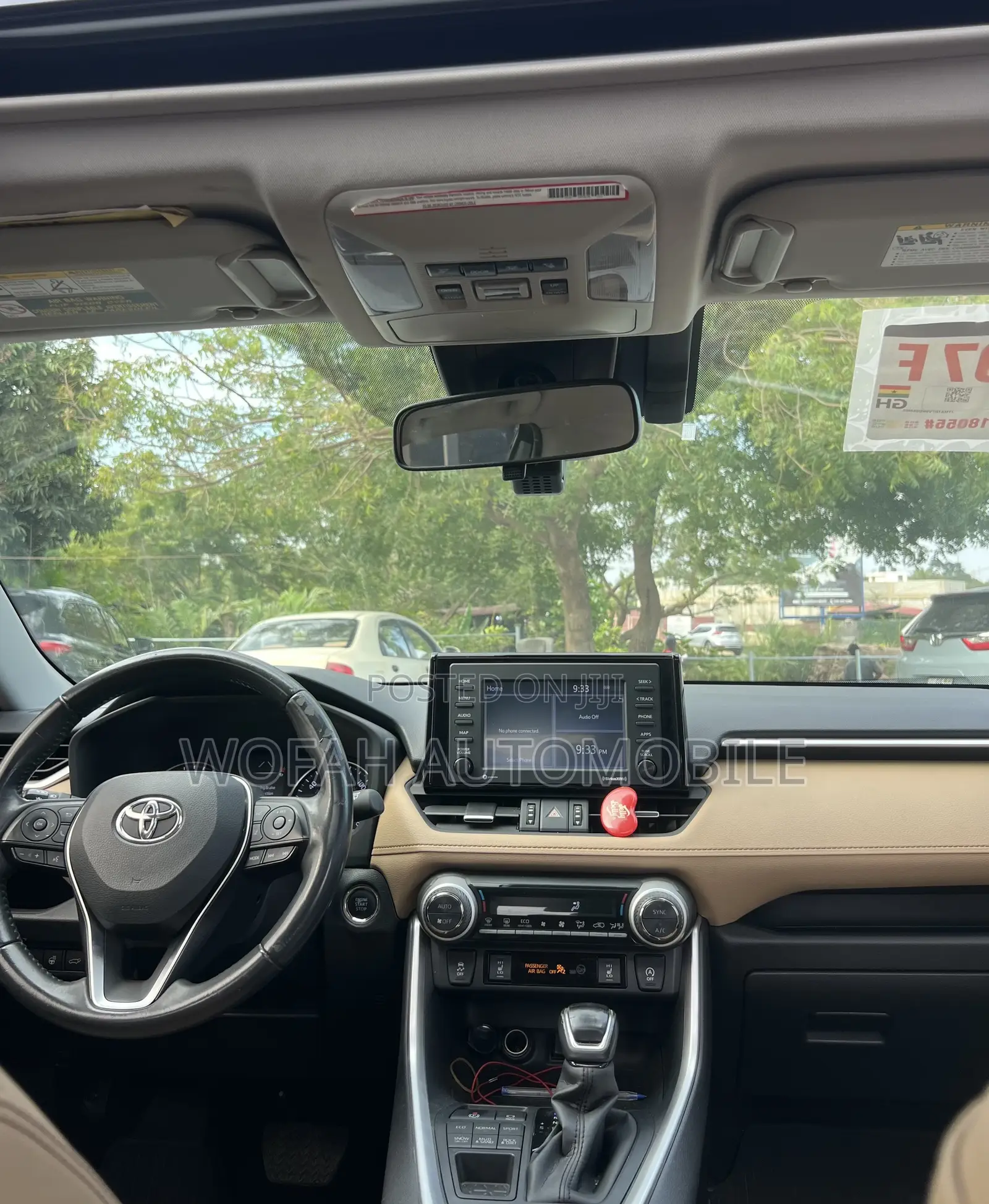 Toyota RAV4 XLE Premium 2022 Gray