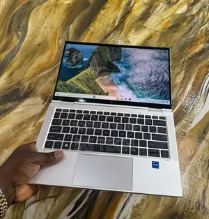 Laptop HP EliteBook x360 1030 G8 16GB Intel Core i7 SSD 512GB