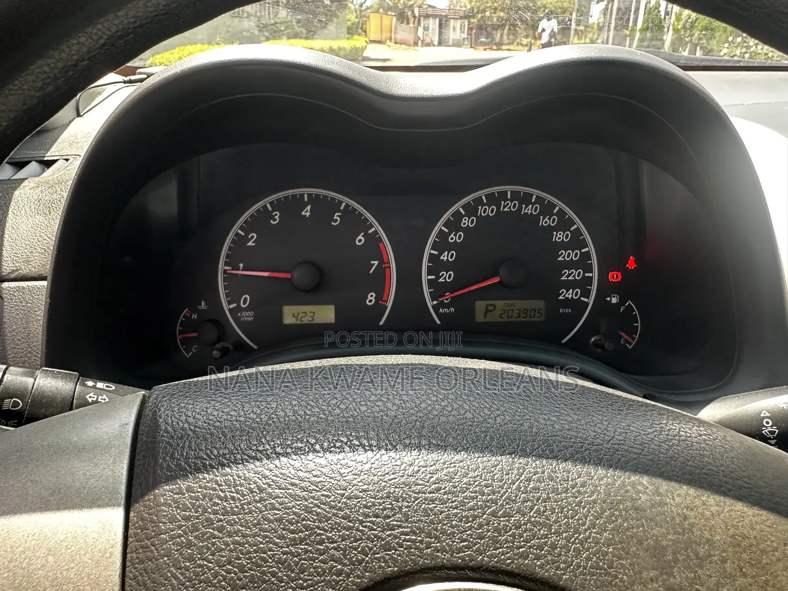 Toyota Corolla LE 4dr Sedan (1.8L 4cyl 4A) 2011 Gray