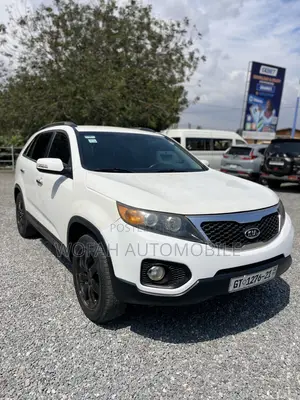 Kia Sorento 4dr SUV 2016 White