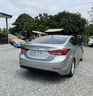 Hyundai Elantra 2015 Gray