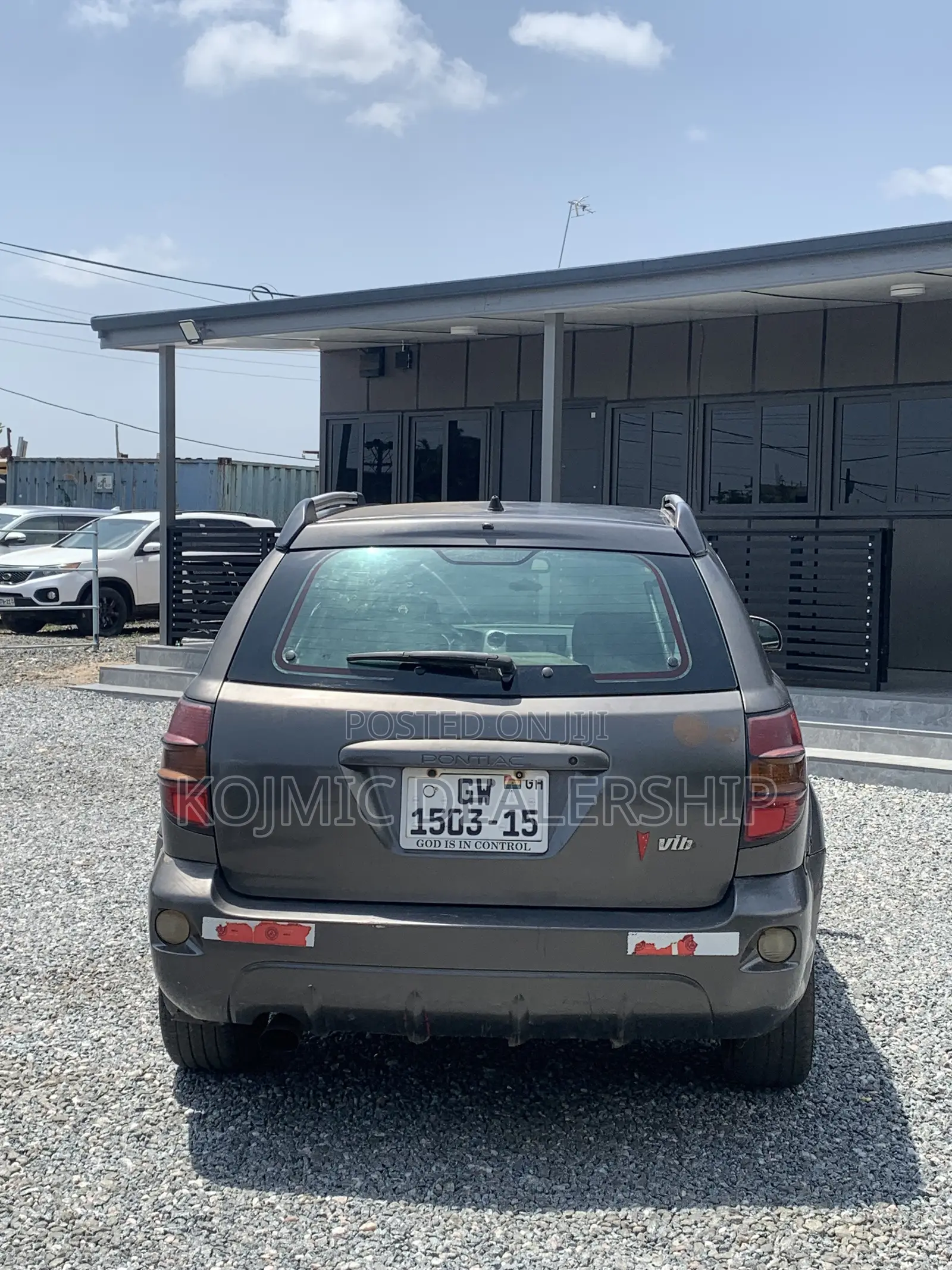 Pontiac Vibe 2010 Gray