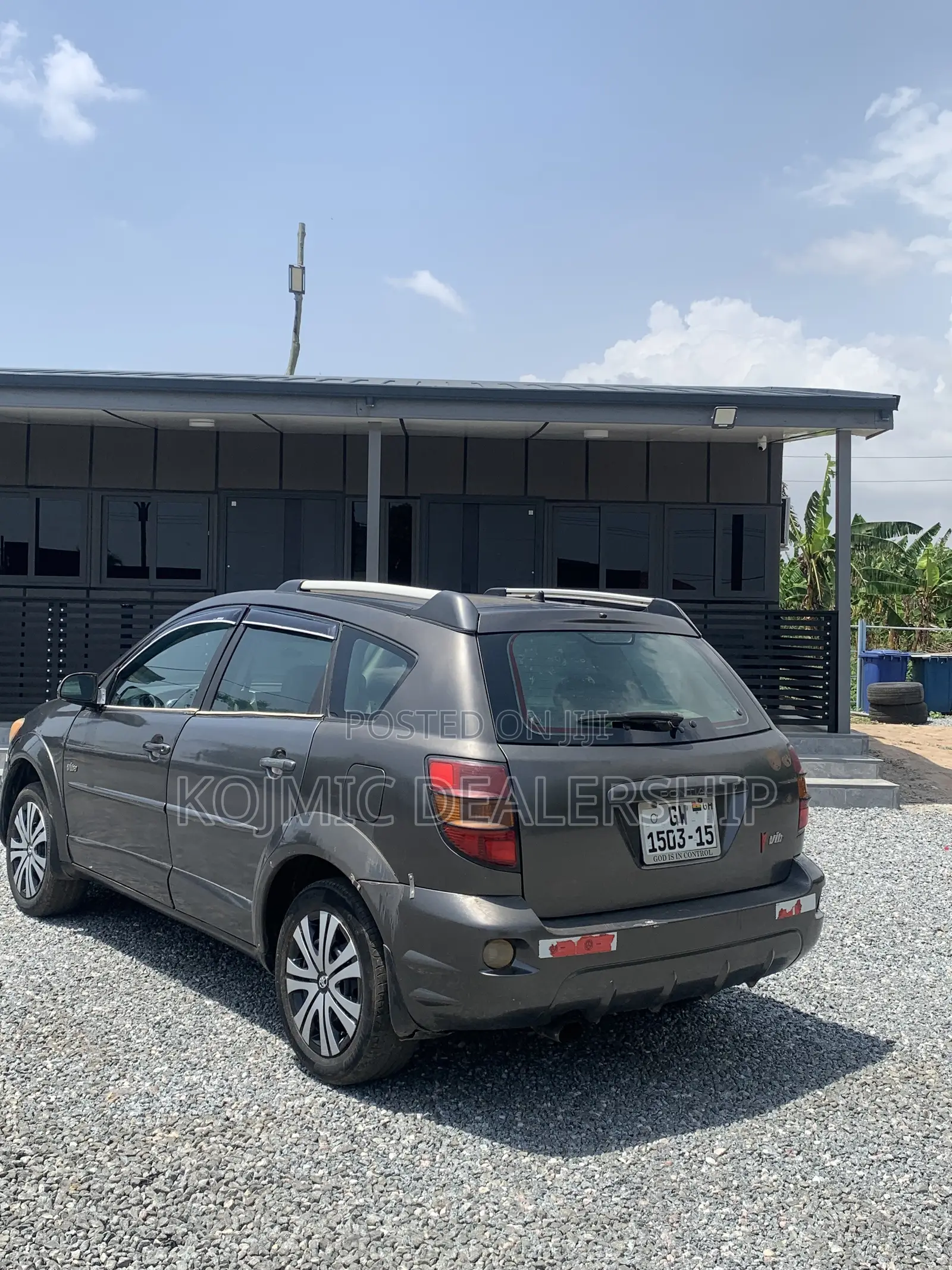 Pontiac Vibe 2010 Gray