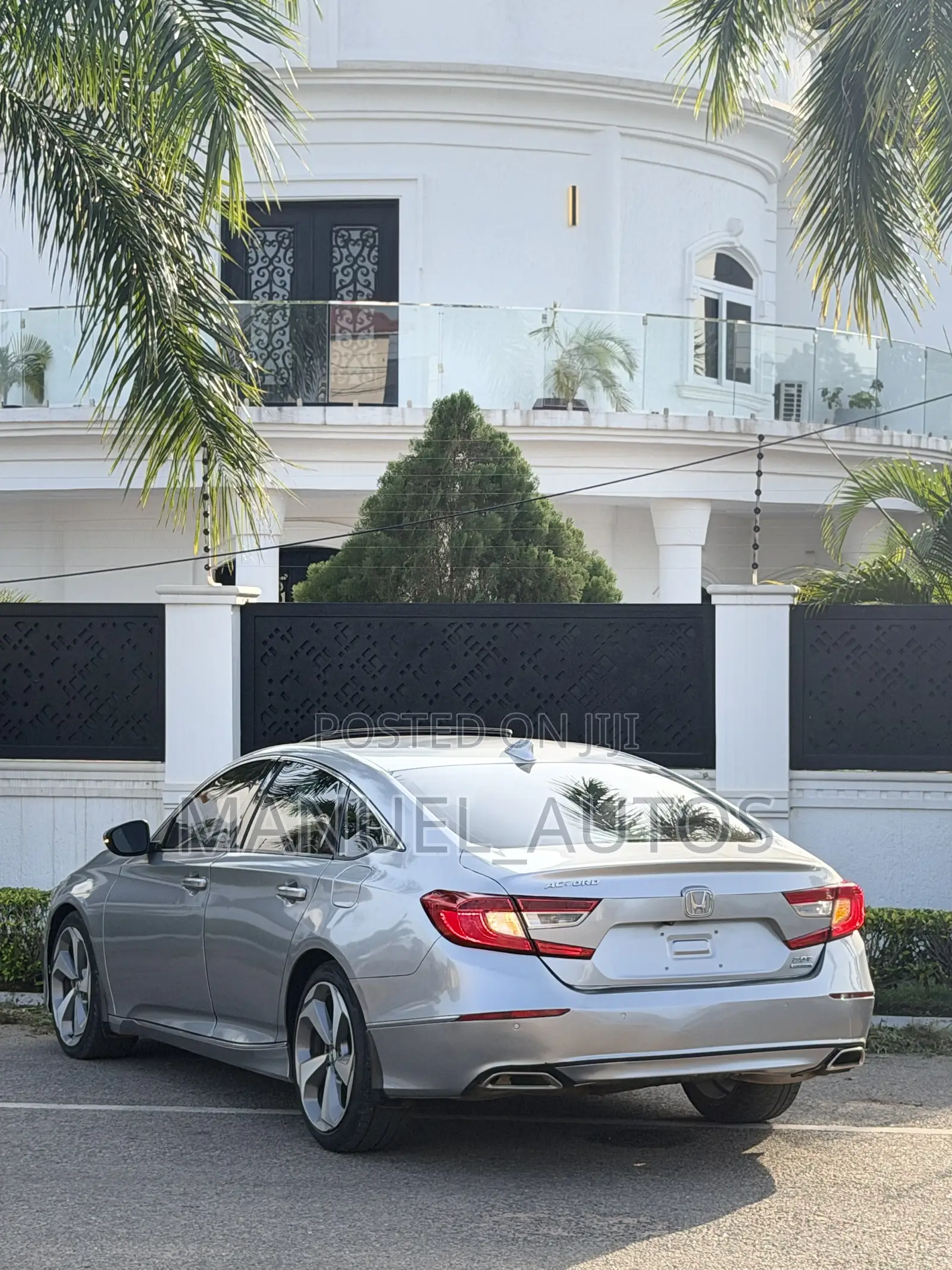 Honda Accord Touring 2.0T 2018 Silver