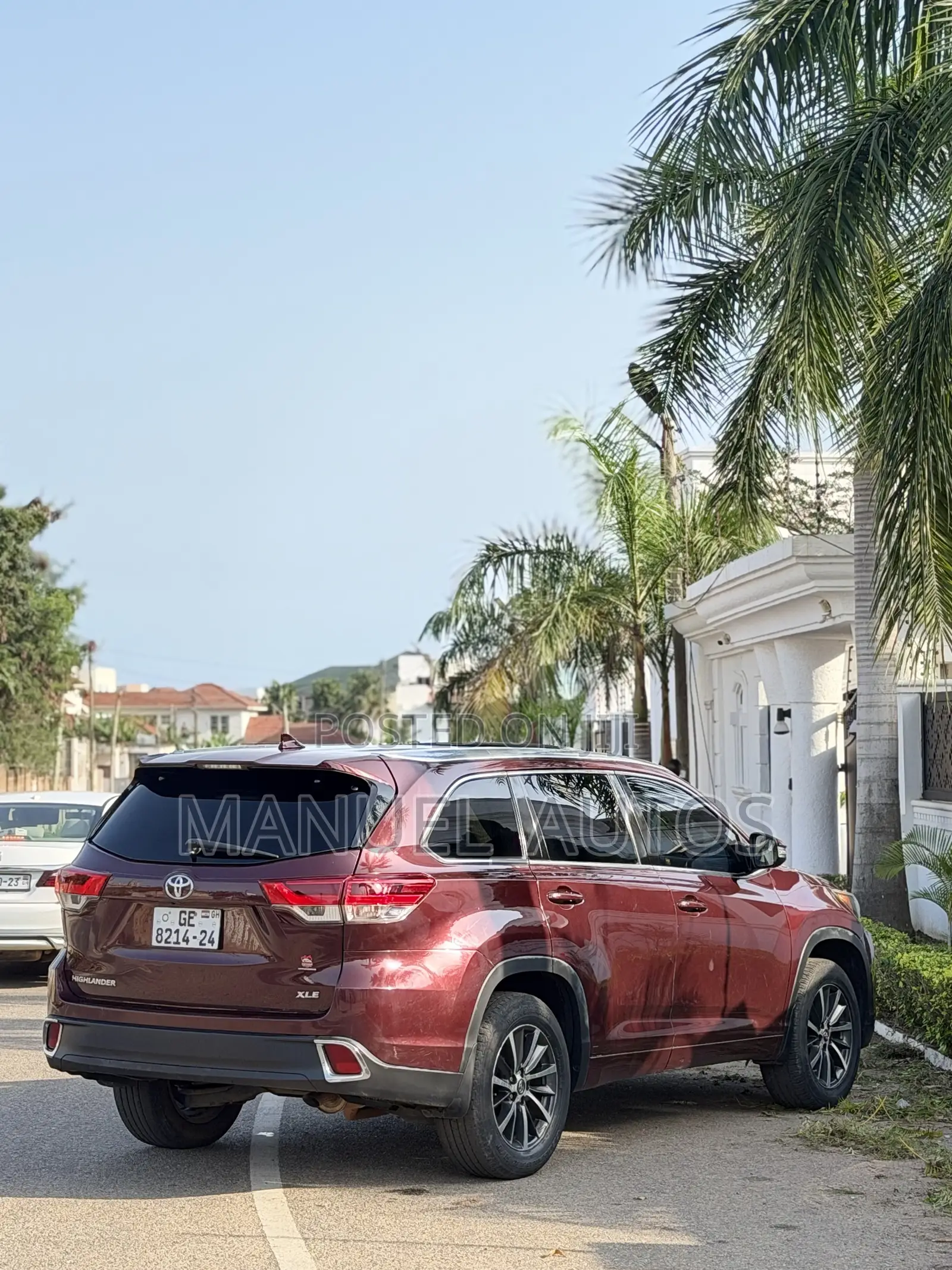 Toyota Highlander XLE 2019 Burgundy