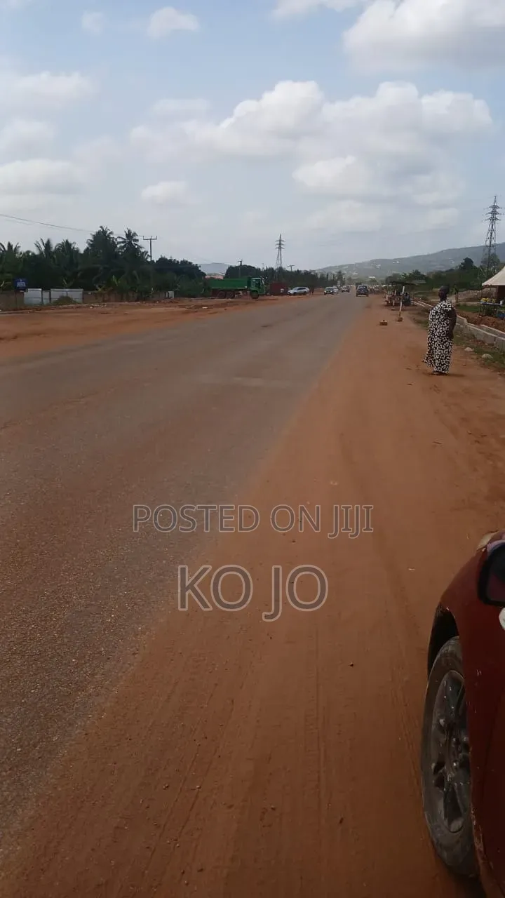 3 Plots of Titled Roadside Land at Dodowa