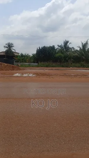 3 Plots of Titled Roadside Land at Dodowa