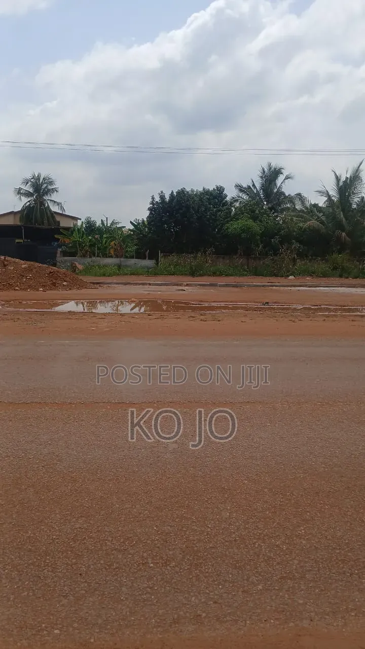 3 Plots of Titled Roadside Land at Dodowa