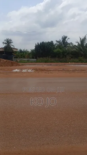 3 Plots of Titled Roadside Land at Dodowa