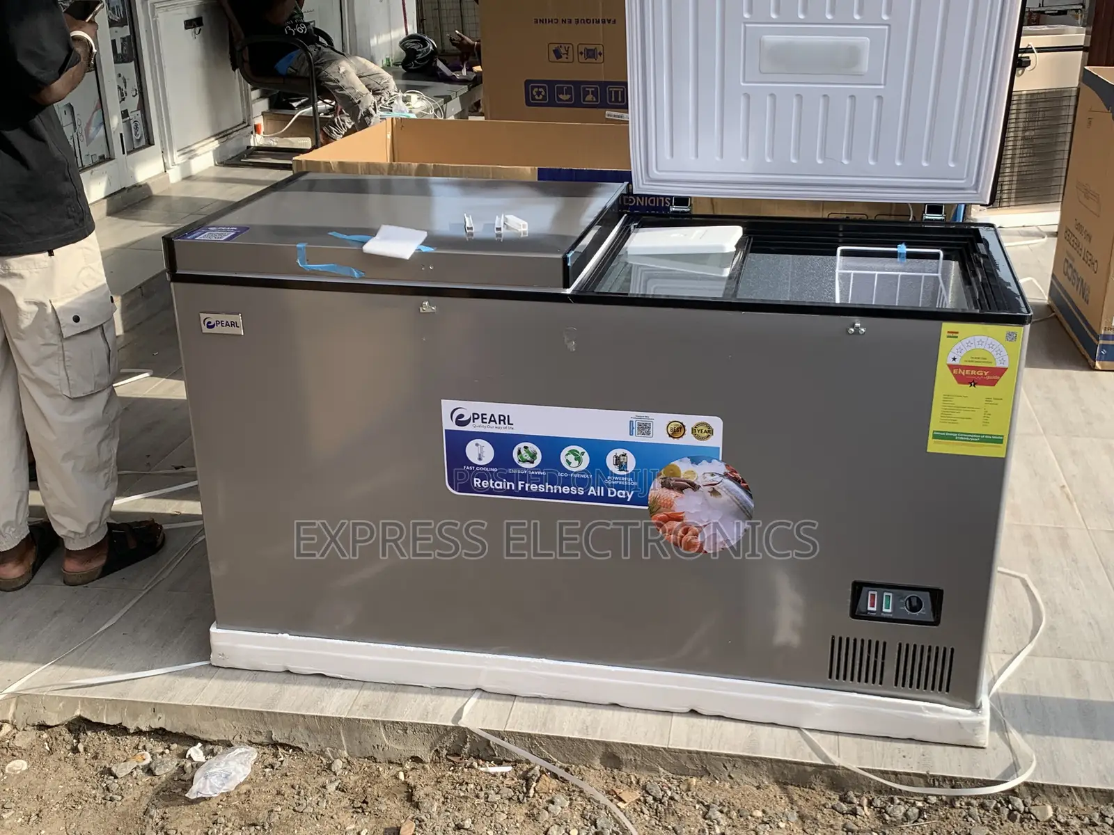 Ultra High Quality Pearl PCF-6040-1A Double-Door Chest Freezer 508L
